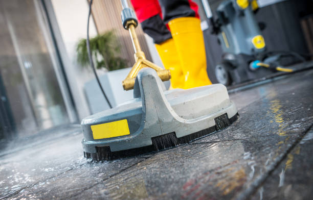 Why Choose Our Certified Pressure Washing Experts for Your Project Needs in Edgerton, OH?